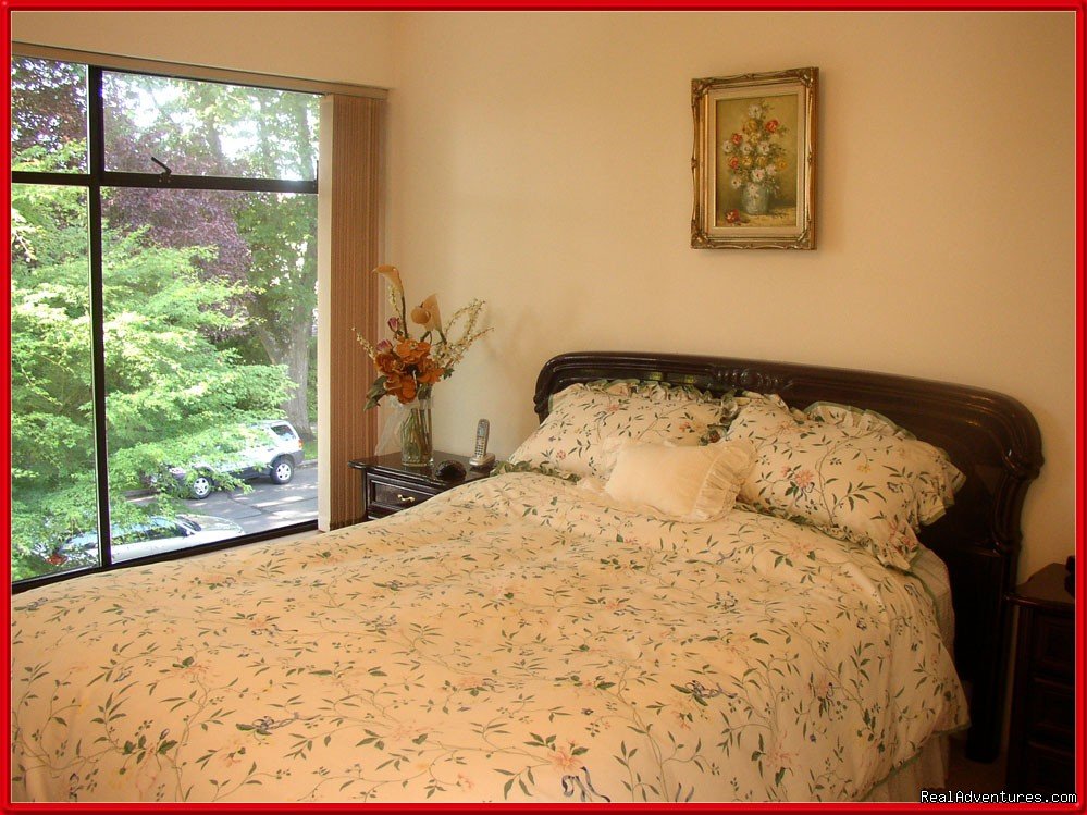 Vancouver Dunbar B&B | Image #2/6 | 