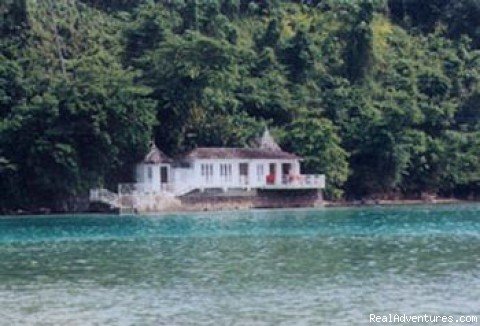 Norse Point, Front View | Romantic Honeymoon Hideaway | Port Antonio, Jamaica | Hotels & Resorts | Image #1/8 | 