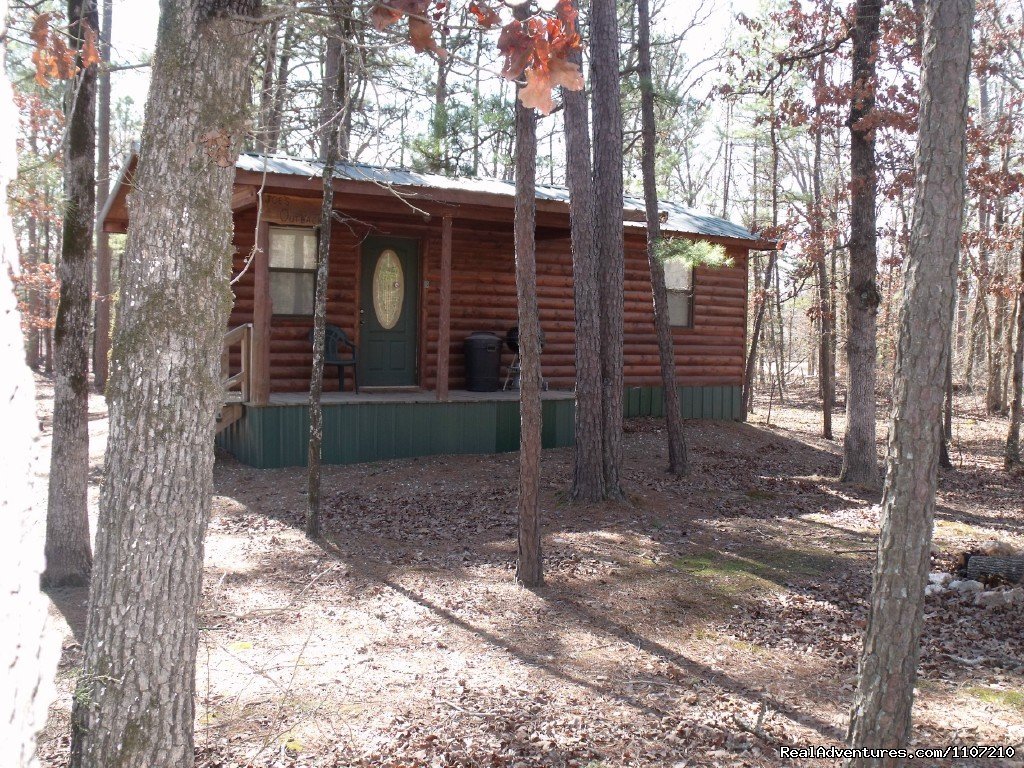 Joe's Outback Cabin - 1 Bedroom | Resort Cabin Rentals near Beavers Bend State Park | Image #16/16 | 