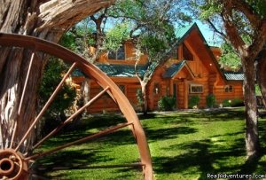 Log Cabin Rentals on Lake LBJ -Log Country Cove