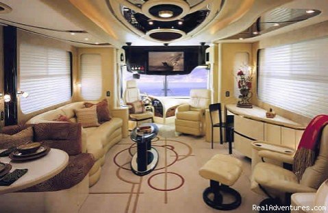 Allstar Coaches Florida RV Rental - Newmar Essex | Allstar Coaches Luxury RV Rentals in Florida | Image #6/14 | 