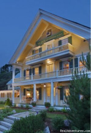 Inn at Crystal Lake | North Conway, New Hampshire | Bed & Breakfasts