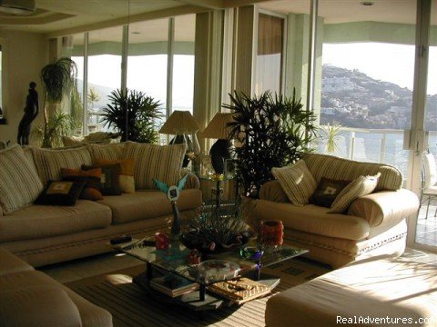 Magnificent Acapulco Beachfront Penthouse | Image #17/20 | 