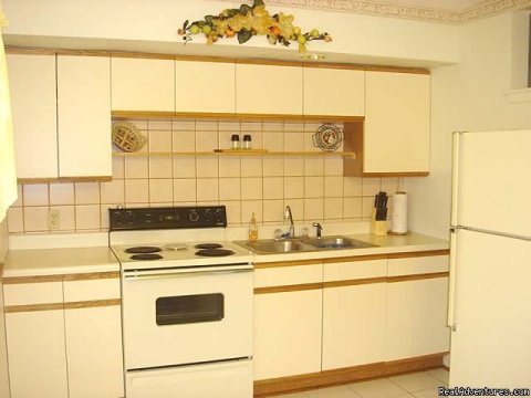 fully equipped kitchen