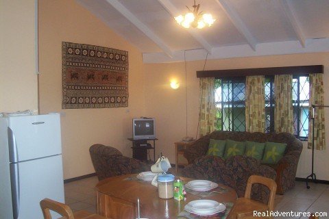 Open plan living/kitchen/dining area