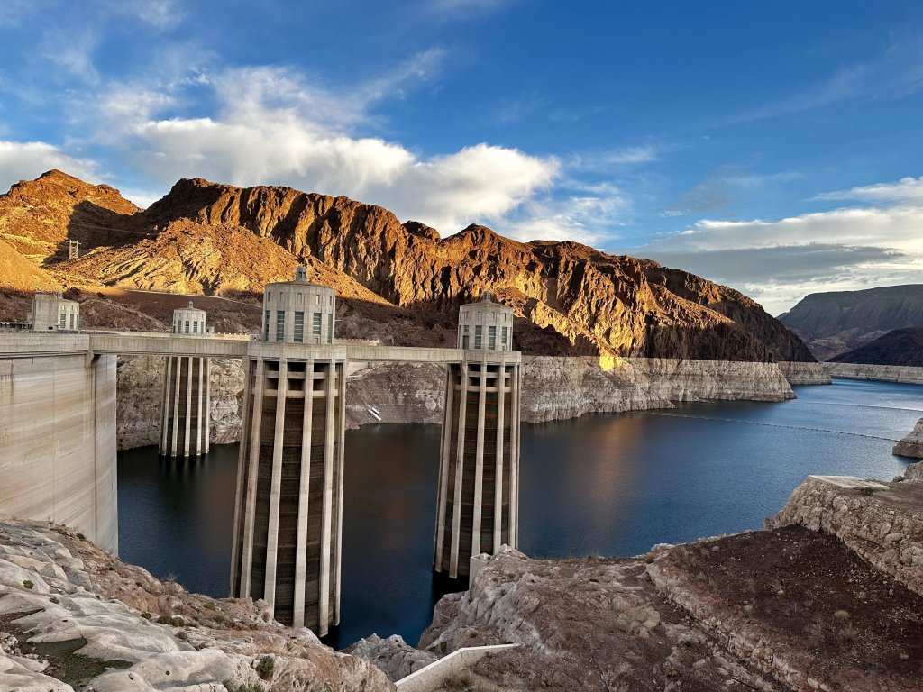 Small Group Grand Canyon Skywalk & Hoover Dam Tour | Image #11/14 | 