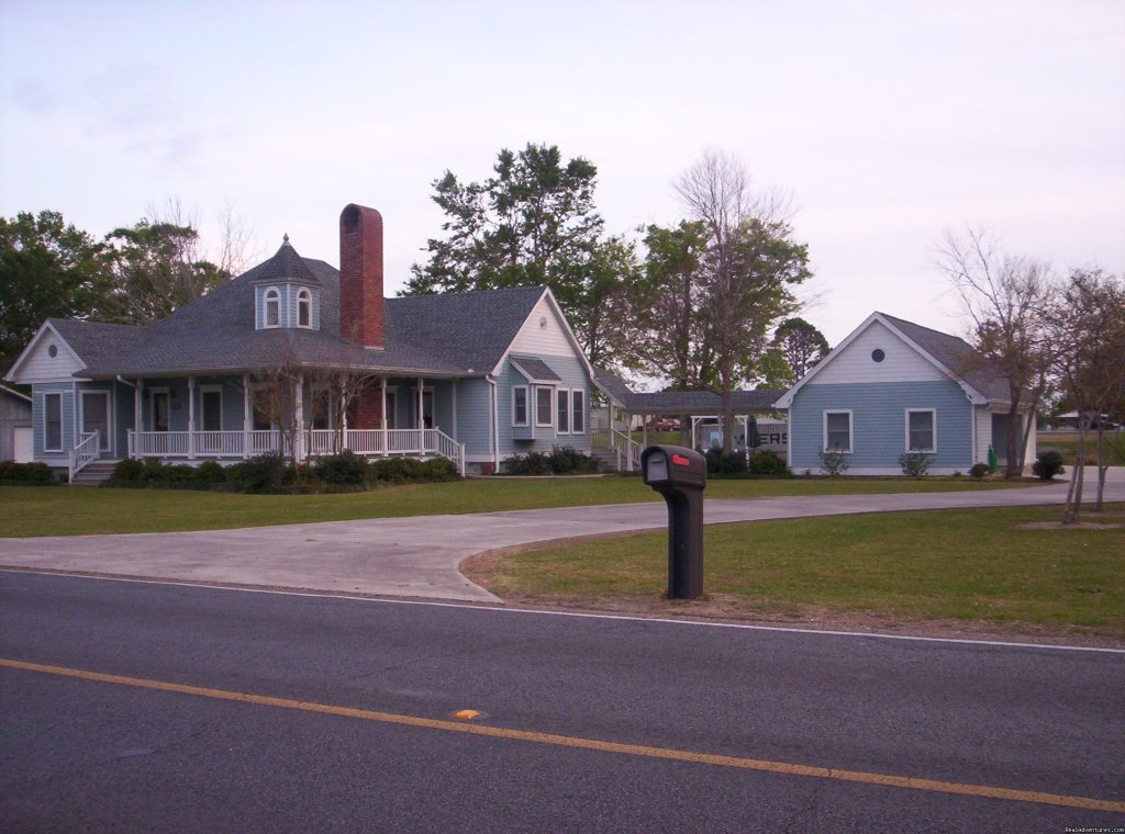 Front of B&B | A Chateau on the Bayou Bed & Breakfast | Raceland, Louisiana  | Bed & Breakfasts | Image #1/12 | 