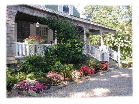 Breakfast on the Verandah | Romantic York Maine Inn at Tanglewood Hall B&B | Image #2/5 | 