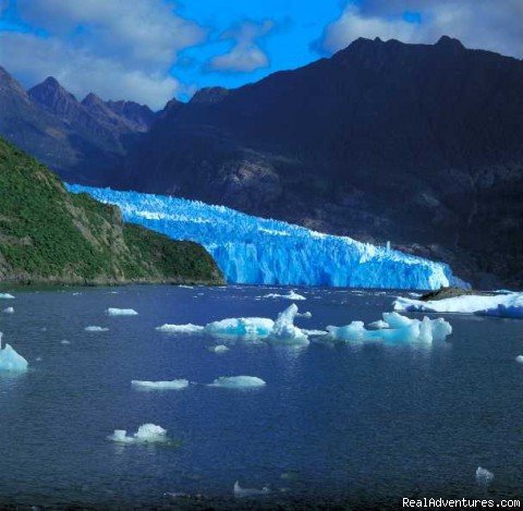 LAGOON SAN RAFAEL | Patagonian-desert-island In Chile | Image #3/4 | 