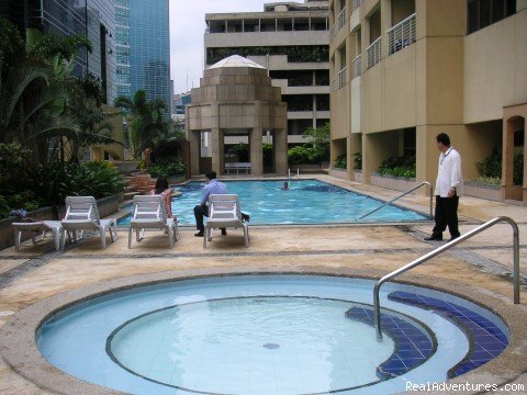 2 Holiday Executive studios new complex Makati | Image #7/16 | 