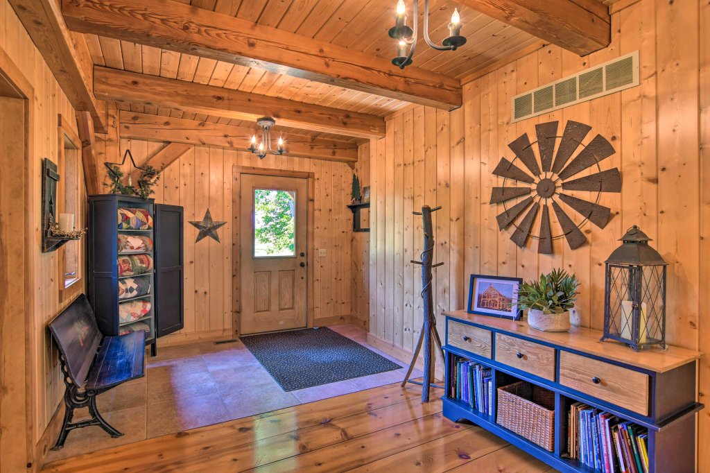 Timberpine Lodge Vacation Rental | Image #6/15 | 