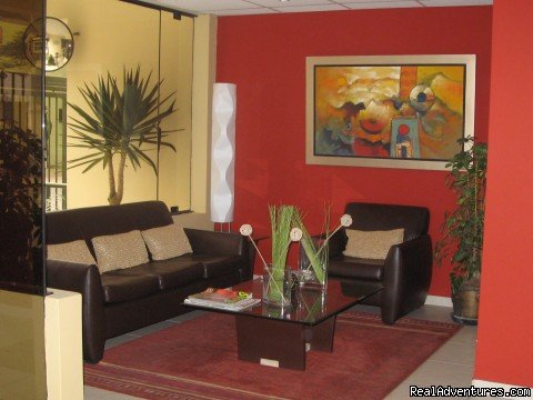 MAIN LOBBY |  Exclusive 2 Bedroom Apt 1 Block From Larcomar  | Image #7/10 | 