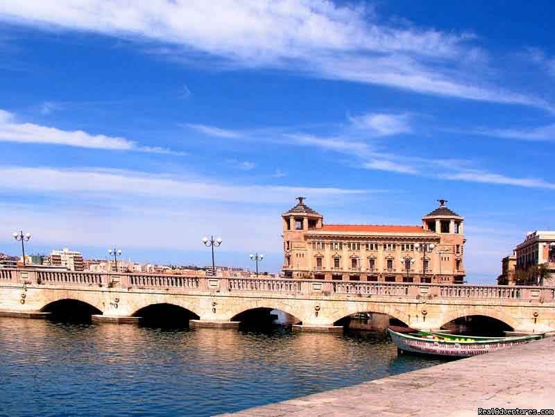 the umbertino bridge | Apartment In Siracusa,sicily | Siracusa, Italy | Vacation Rentals | Image #1/2 | 