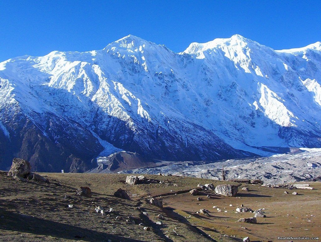 Batura wall- Passu Hunza | NORTH PAKISTAN ADVENTURE Trekking andTours | Image #11/12 | 