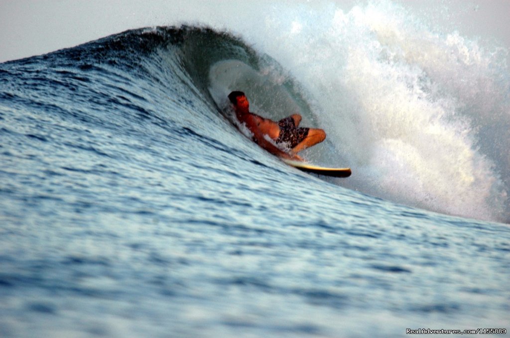 Surf Punta Mango! | Hotel Miraflores, Las Flores East El Salvador | Image #2/23 | 