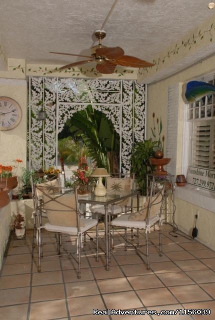 Florida Getaway at Beach Drive Inn | Image #3/10 | 