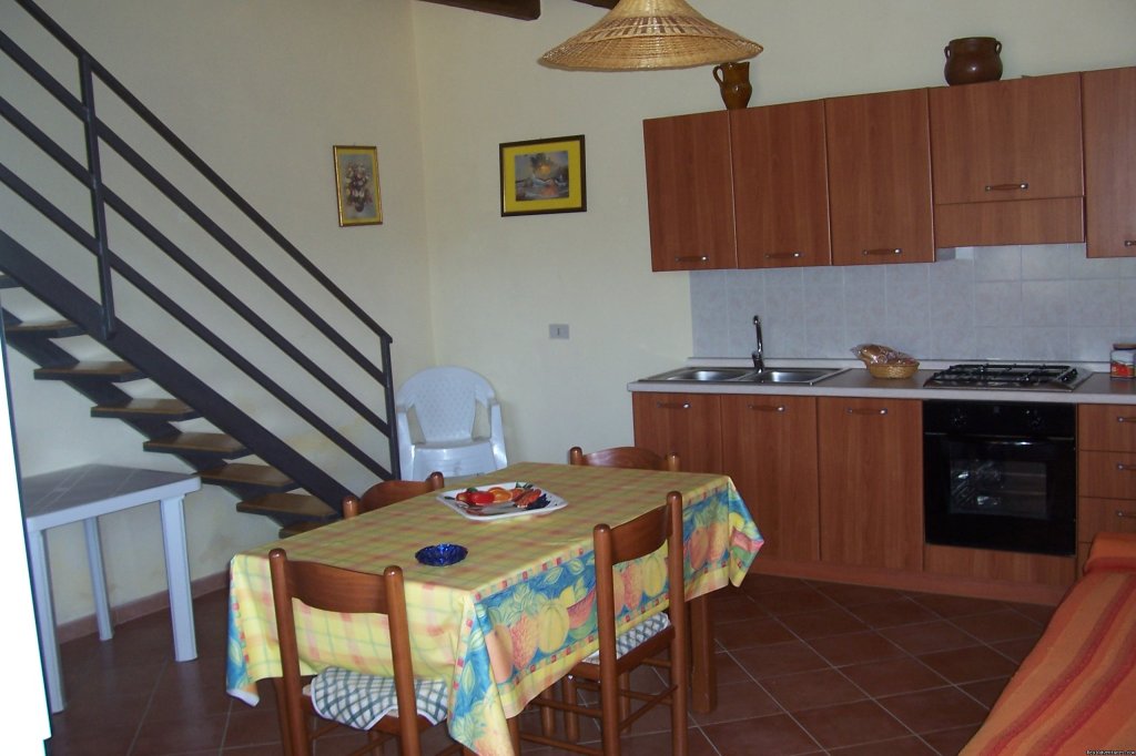 Kitchen | Holiday Houses Caccamo | Image #3/7 | 