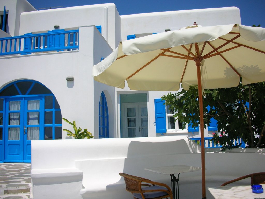 Honeymoon In Mykonos, Greece | Image #9/24 | 