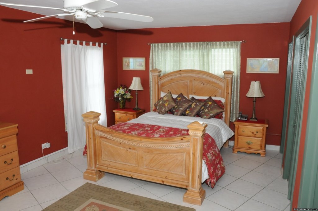 Guest Room 1 | Villa St. Thomas | Image #3/12 | 