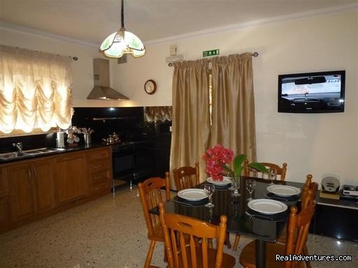 Fantastic Villa/Apartments w.Pool/Air Cond-Malta | Image #8/9 | 