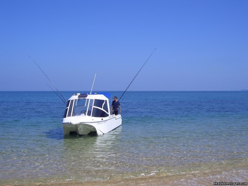 Resort speedboat | Buffalo Bay Vacation Club | Image #11/14 | 