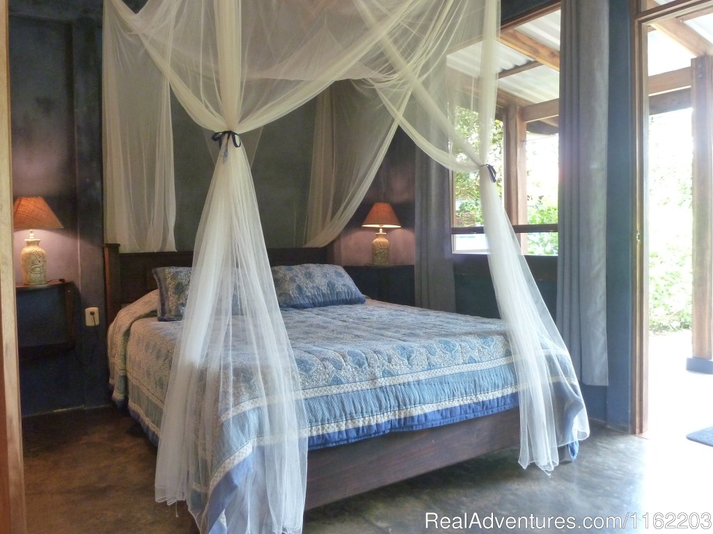 Bungalow Superior Quadruple (2 Queen Beds) | Hotel Sueno Celeste, your B&B close to Rio Celeste | Image #24/24 | 