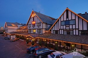 Vancouver Internation Airport Hotel Property | Richmond, British Columbia | Hotels & Resorts