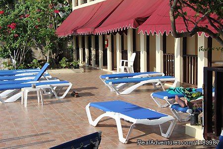 Poolside | Mirage Resort | Image #6/7 | 