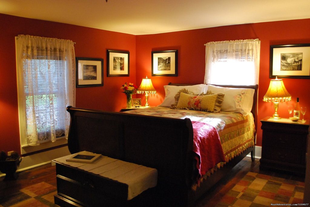 2nd floor Napa Room | Applesauce Inn B&B | Image #4/7 | 