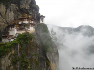 Memorable Authentic Journeys in the Dragon Kingdom | Bhutan, Bhutan Sight-Seeing Tours | Great Vacations & Exciting Destinations