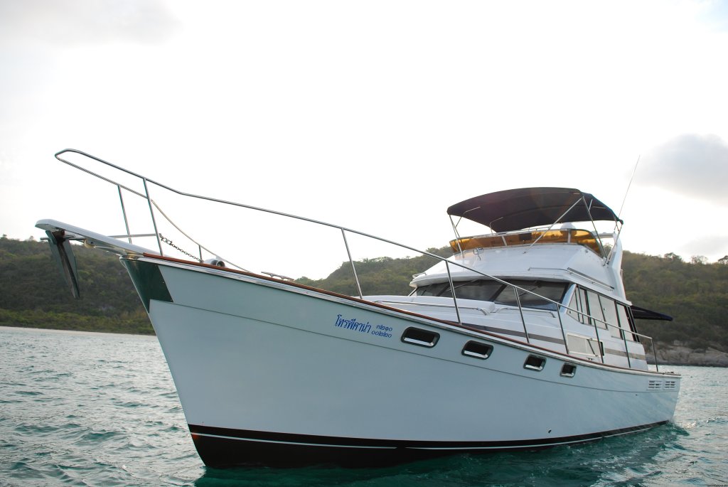 Yacht Charter | pattaya, Thailand | Sailing | Image #1/10 | 