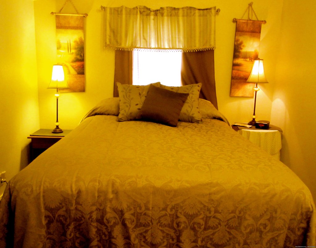 Cedar Suite Bedroom | Yoga Boot Camp, Spa Getaway Packages, & more | Image #9/20 | 