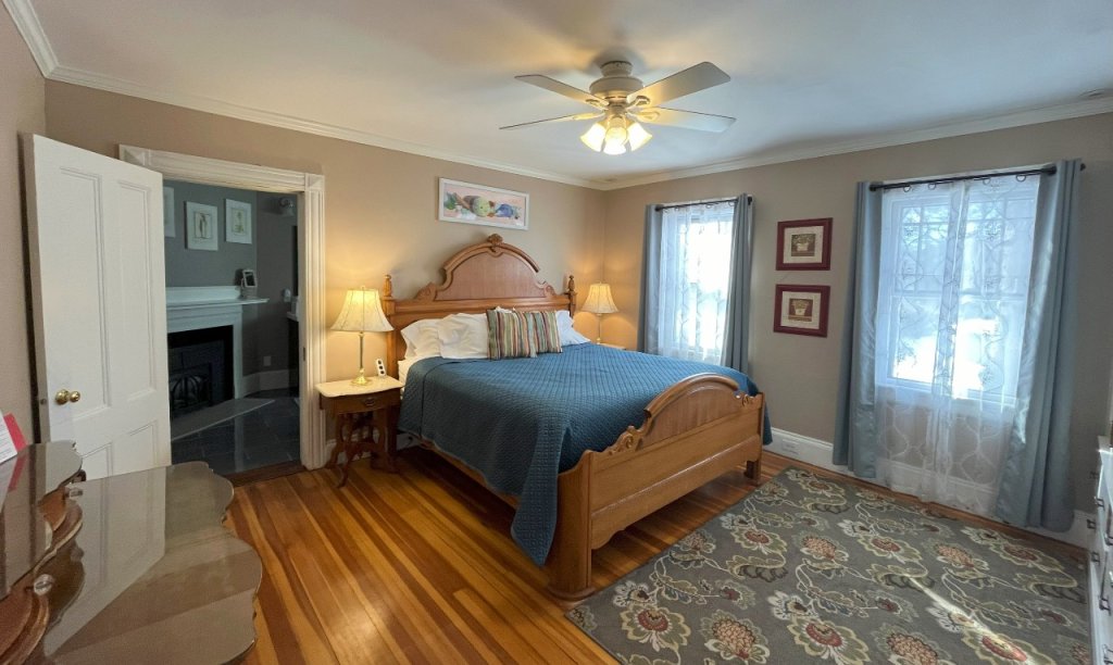 Acadia Suite At Saltair Inn | Romantic Bar Harbor Waterfront B & B | Image #2/3 | 