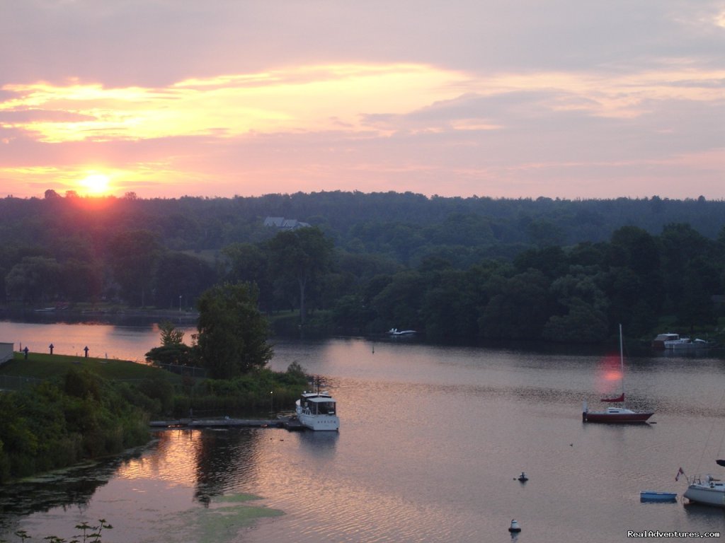 sunrise on the bay | Wake-up to the Sunrise over the Harbour | Image #4/6 | 