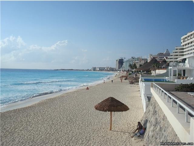 Luxury Beach Condo Can Cun | Image #2/3 | 