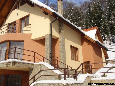 Side view | Villa Casa Olandeza Brasov mountain holiday house | Image #17/23 | 