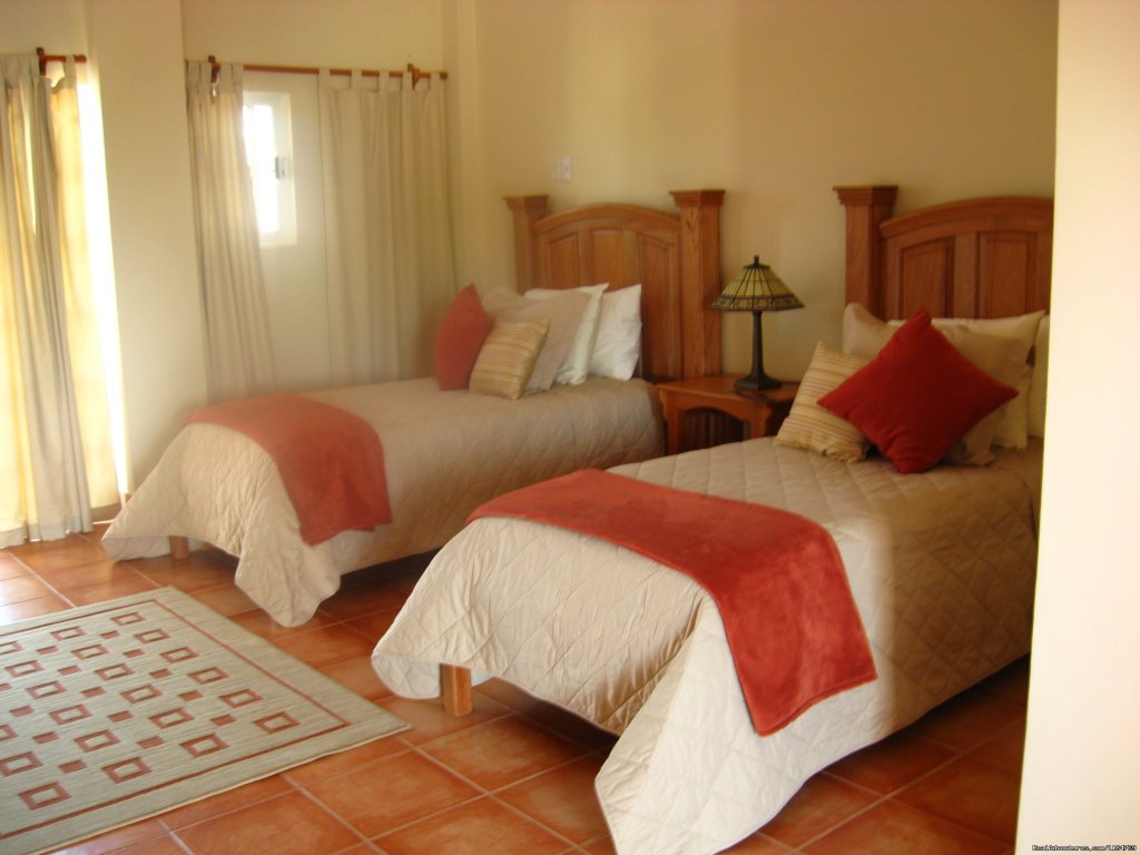 Serenity Sands B&B, Mahogany Room | Serenity Sands Bed & Breakfast | Image #4/12 | 