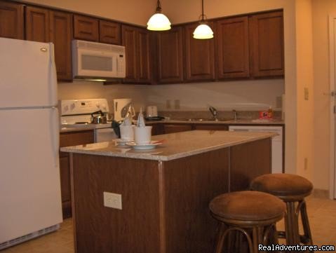 Kitchen | Floridays Resort Orlando | Image #3/7 | 