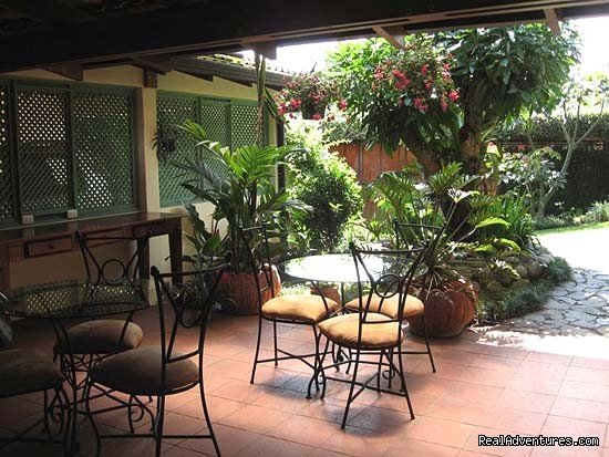 Breakfast Terrace | Tierra Magica B&B | Image #2/16 | 