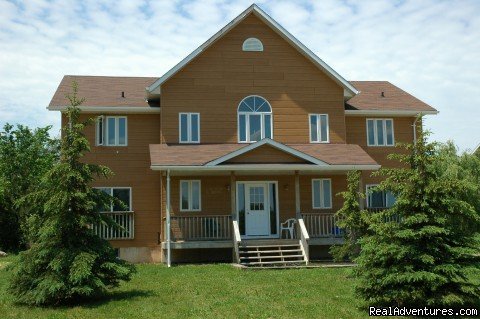 Executive style Cottage, located at the base of Blue Mountai | Cottage  Rentals at Blue Mountain and Georgian Bay | Image #2/4 | 