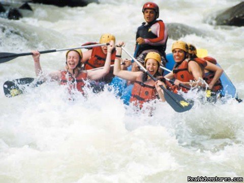 White Water On The Pacure River | Bill Beard River Rafting Pacuare River Costa Rica | San Jose, Costa Rica | Articles | Image #1/10 | 