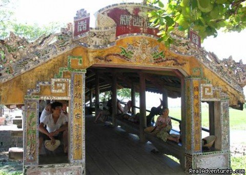 Hue Hoi an