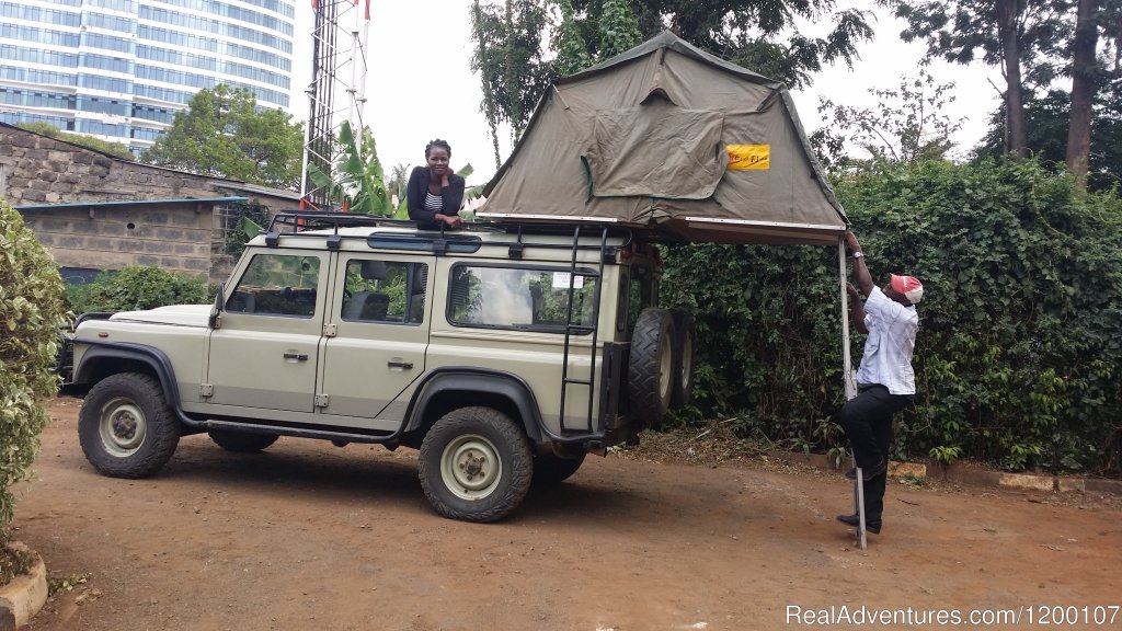 Toyota Hilux With Roof Tent, Camper Hire In Kenya | Roof Tent Hire  Kenya,camper Hire Kenia,4x4 Kenya, | Image #3/6 | 