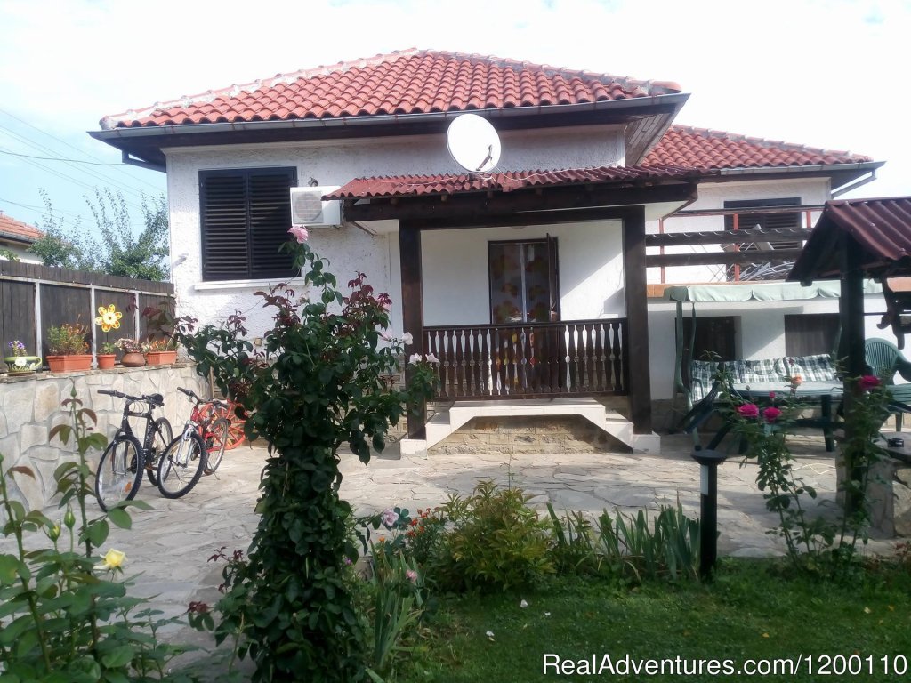 Three Bedroom House With Garden Nr Veliko Tarnovo | Image #2/21 | 