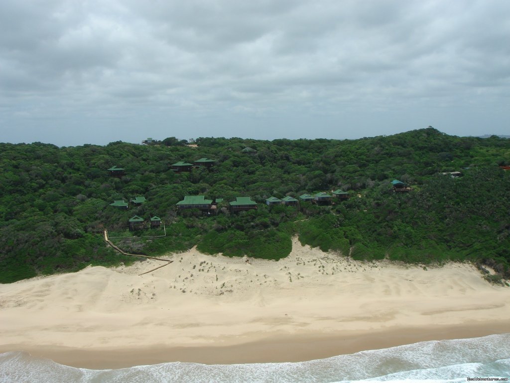 Aerial view of the lodge. | Experience an African sunrise at Vista Alta. | Image #6/9 | 