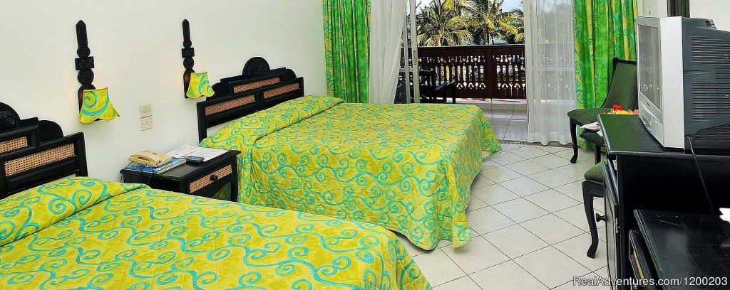 Mbaburi beach resort mombasa | Welcome to East Africa - Land of  Beauty: | Image #7/26 | 