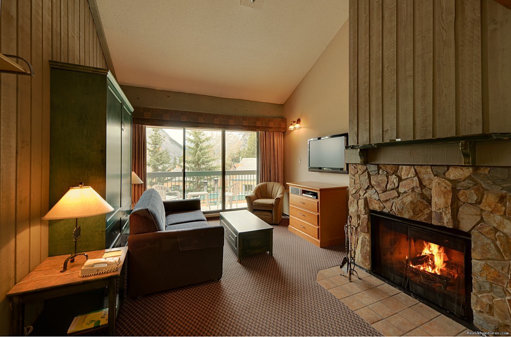 Loft Unit | Douglas Fir Resort & Chalets | Image #2/7 | 