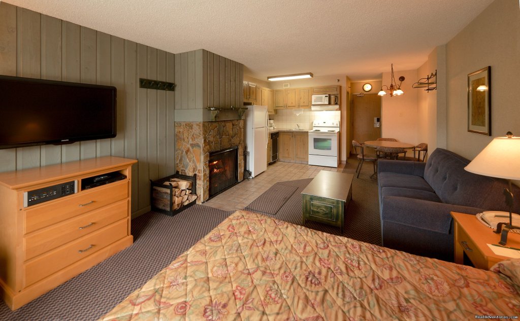 Studio Suite | Douglas Fir Resort & Chalets | Image #5/7 | 