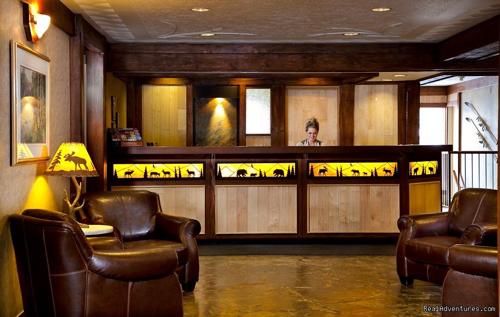 Lobby | High Country Inn | Image #2/7 | 