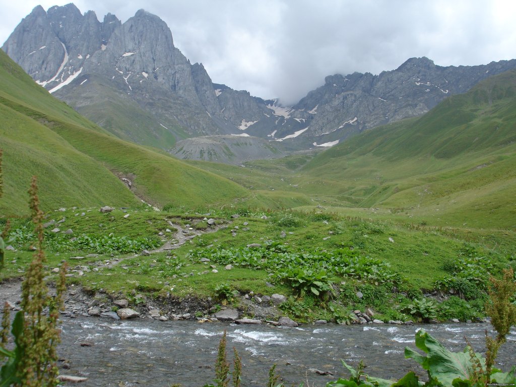 Landscape of the Caucasian mountains | Tour Operator Georgia, Caucasus | Tbilisi, Georgia | Sight-Seeing Tours | Image #1/1 | 